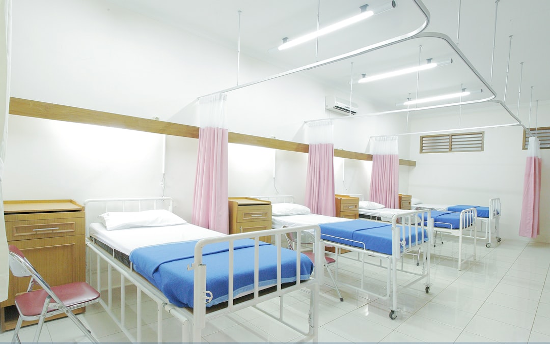 Photo Hospital building